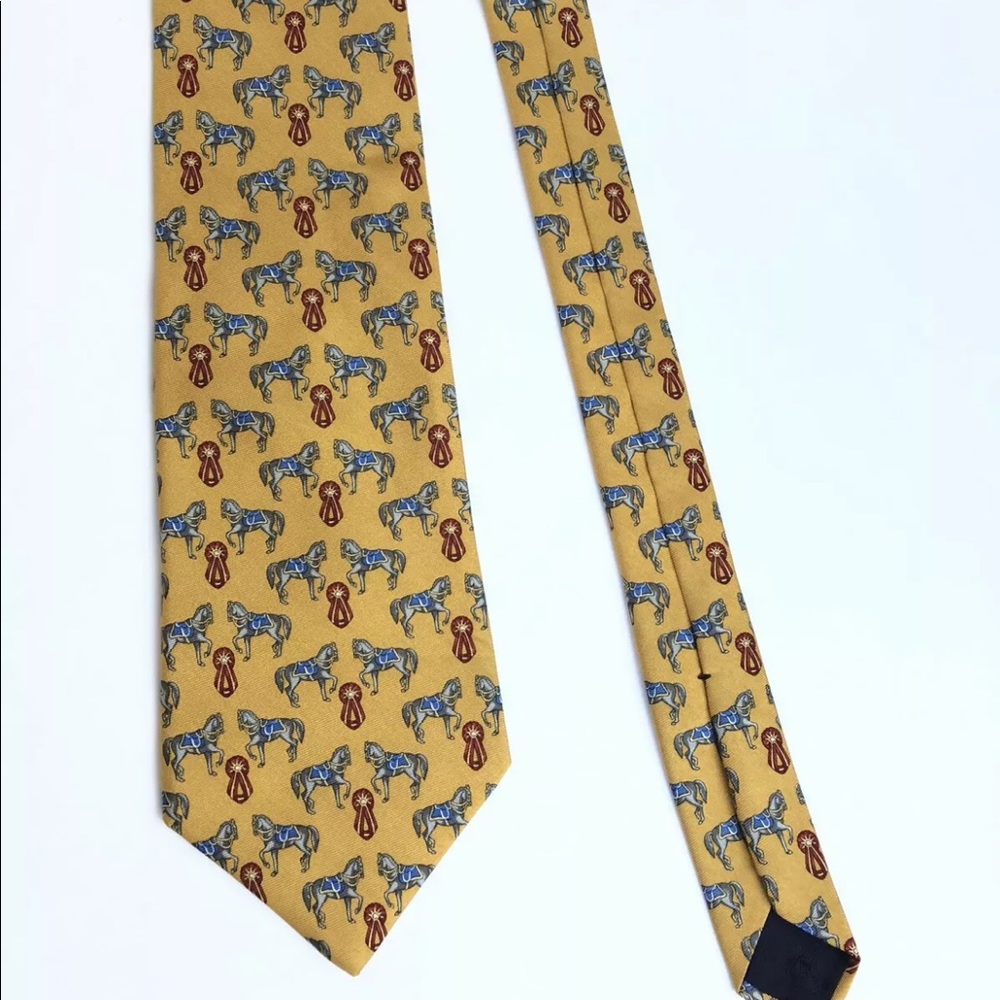 NEW Brooks Brothers 100% Silk Tie 56.5x4